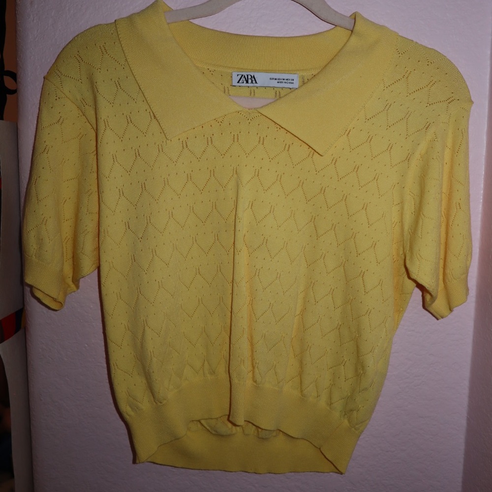 Zara yellow collar top